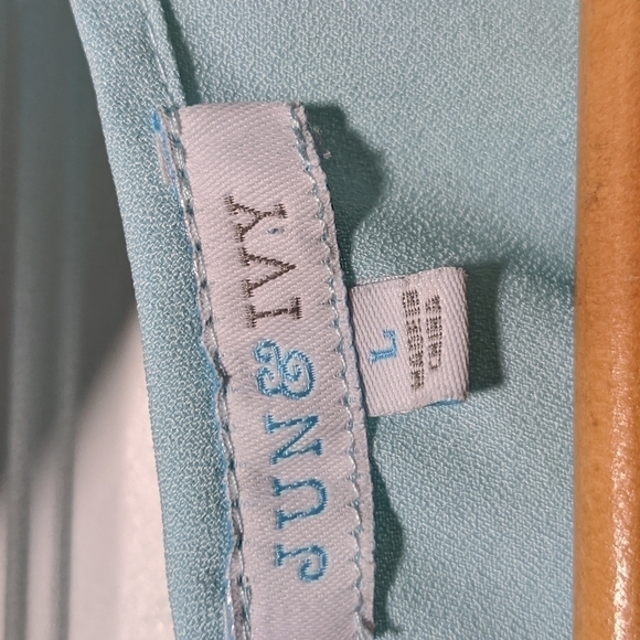 Copy - June & ivy dress - Picture 3 of 4